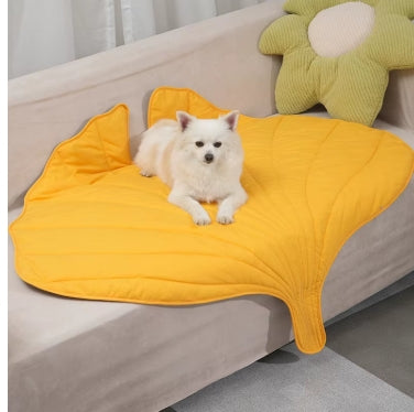 Leaf Shaped Dog Mat Blanket Summer Cooling Dog Bed